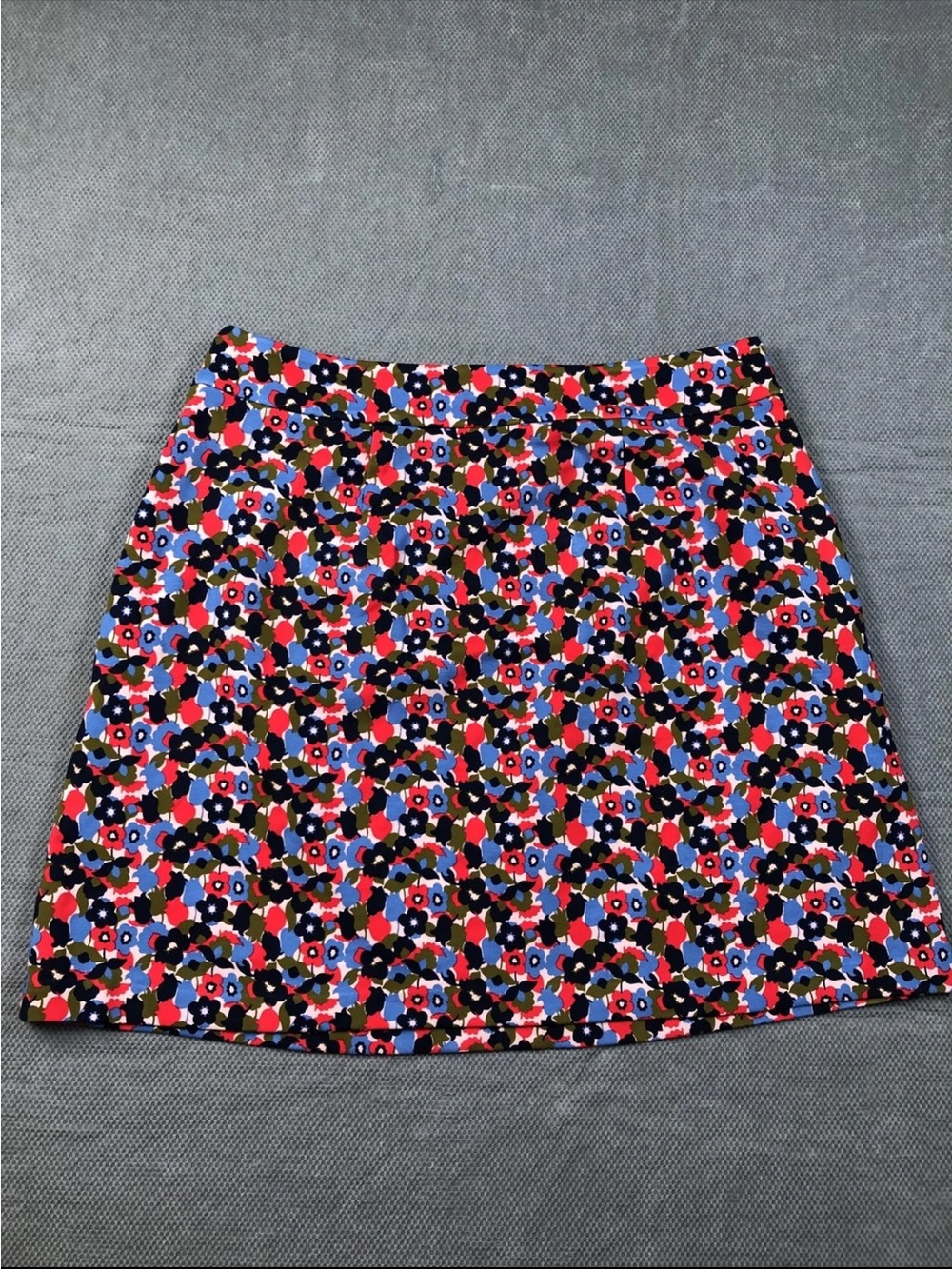 BODEN mini skirt SIZE 10 Multicolor Floral A-Line Jersey Stretch